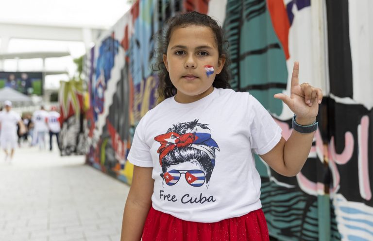 Cuban expatriates protest Castro and communism at World Baseball Classic semifinal