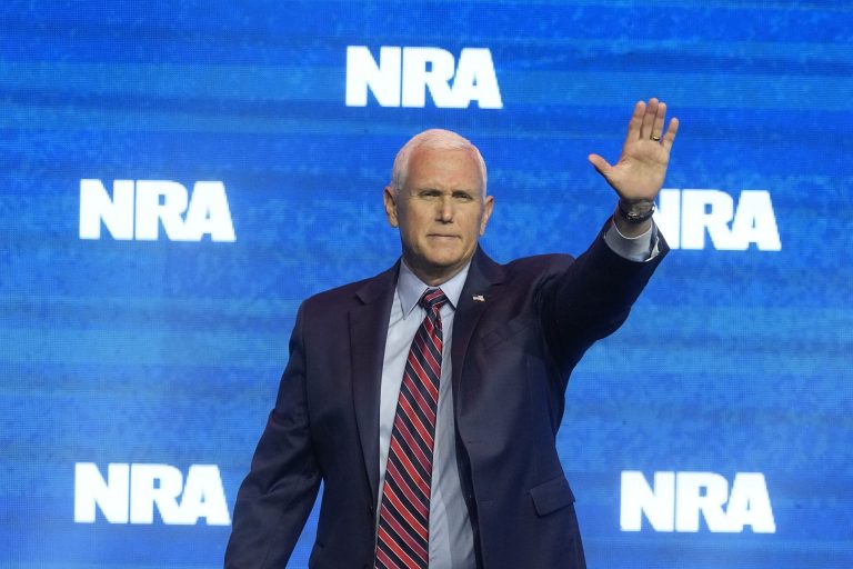 Pence calls for swift execution of mass shooters