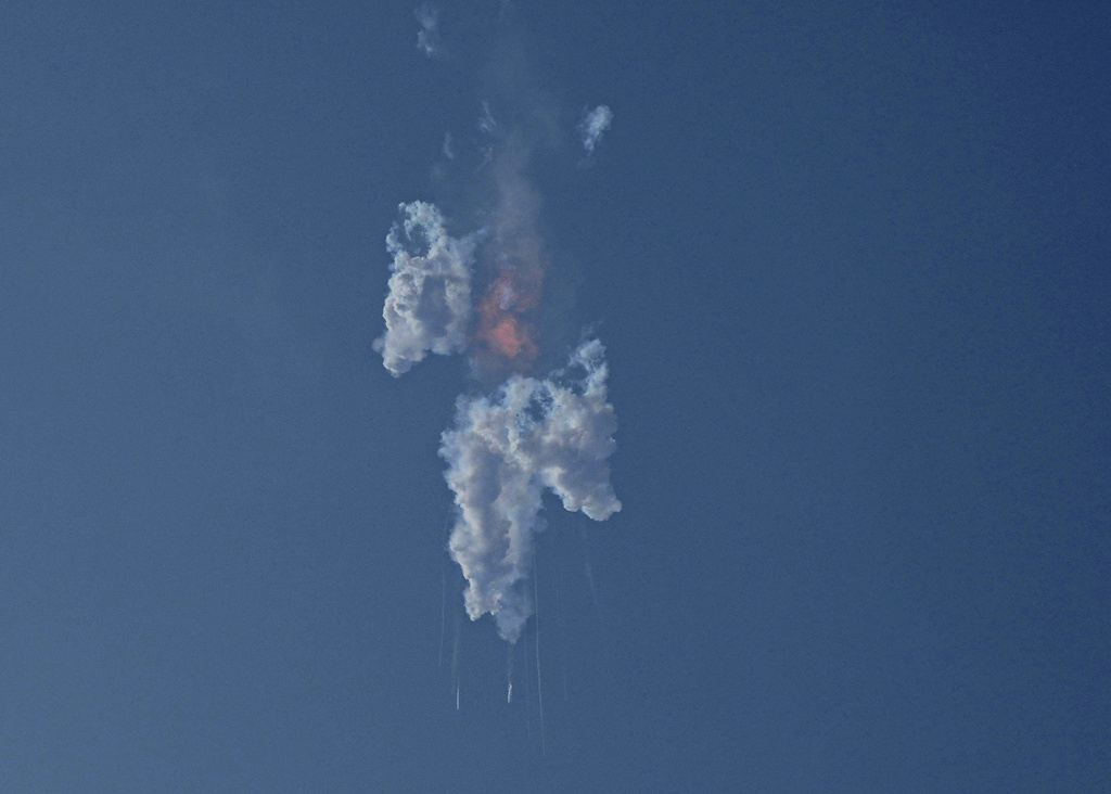 SpaceX’s Starship initially failed to self-destruct, Musk says in autopsy