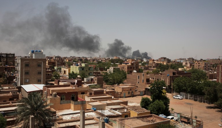 US is ‘in touch with hundreds’ of Americans left in Sudan amid worsening conflict