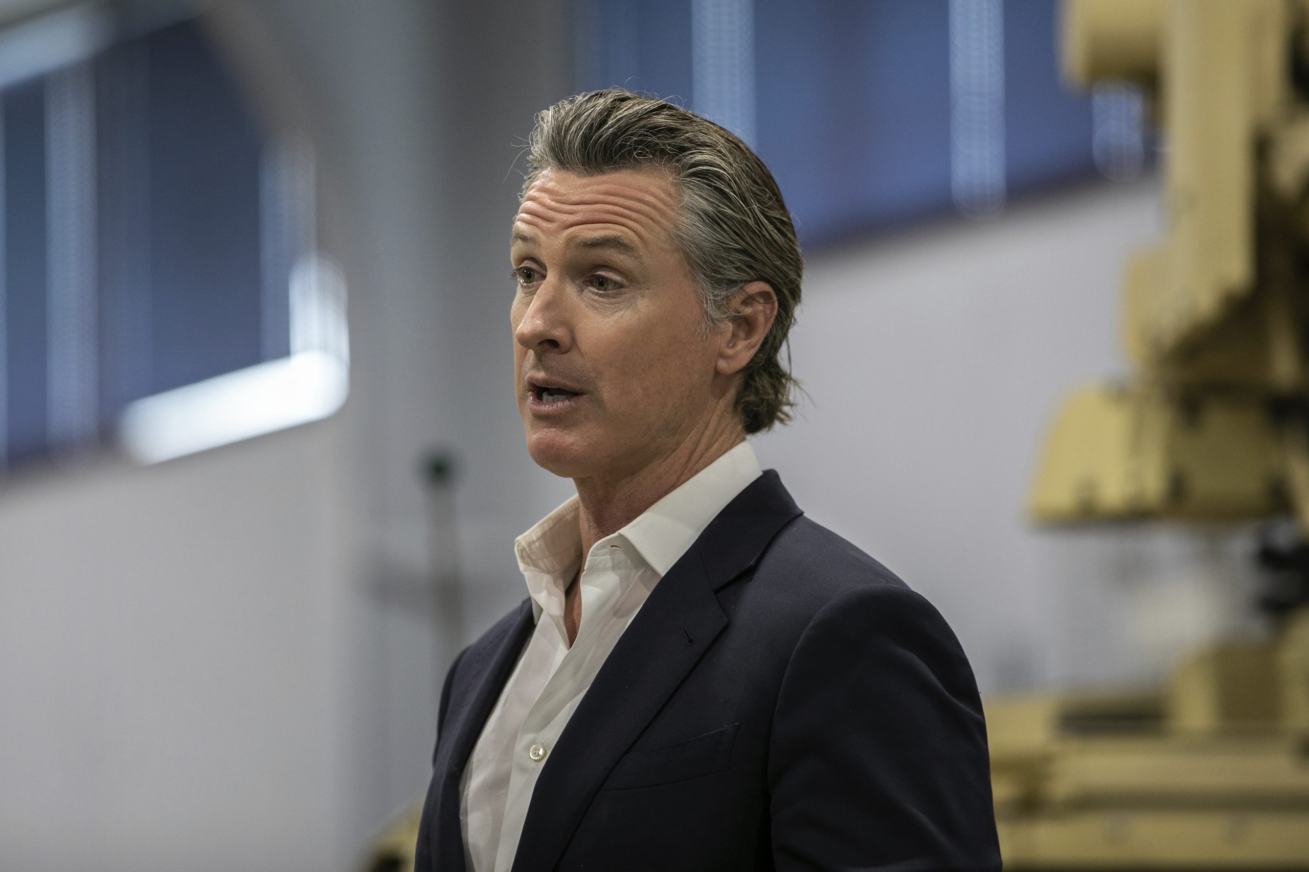 California can’t solve its homelessness crisis, so it’s asking Texas for advice