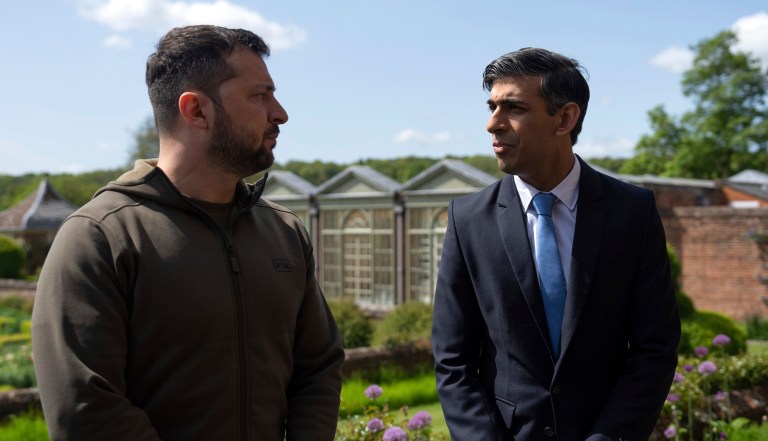 UK promises Ukraine long-range attack drones during Zelensky visit