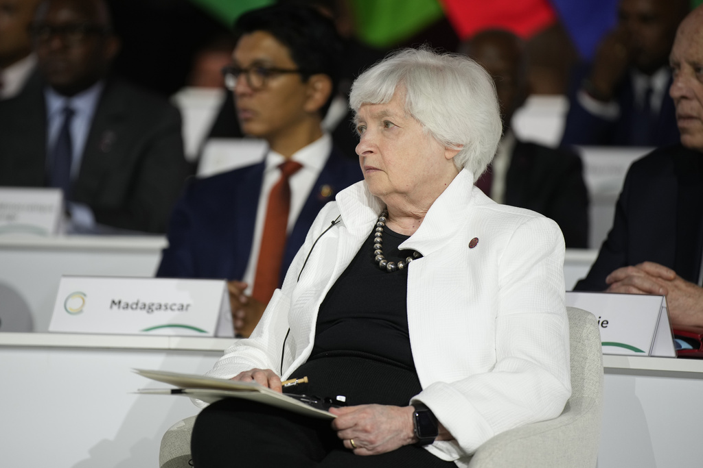 Yellen to make long-awaited trip to China this week following Biden ‘dictator’ Xi comment