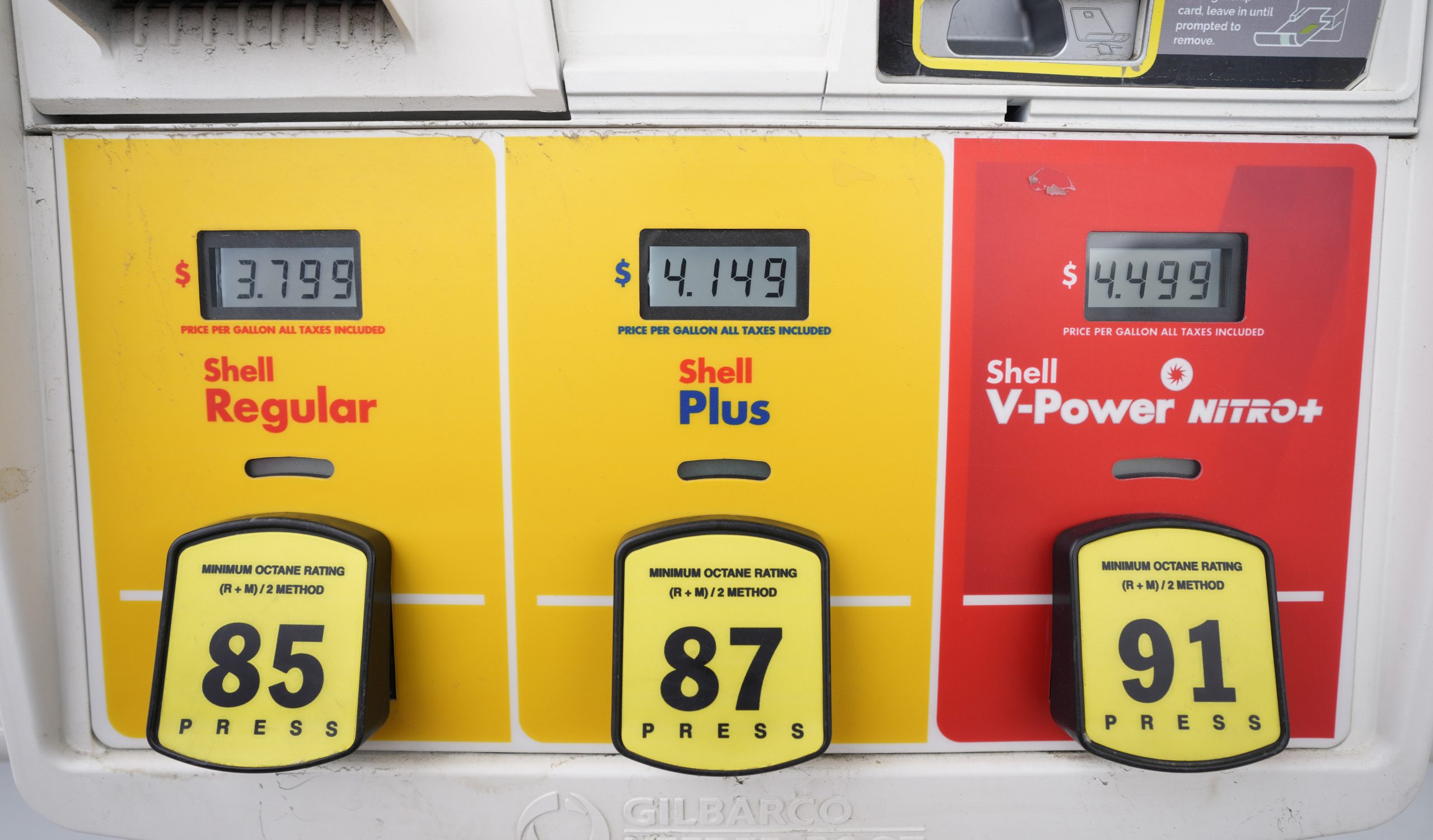 Gas prices hit nine-month high on rising oil prices
