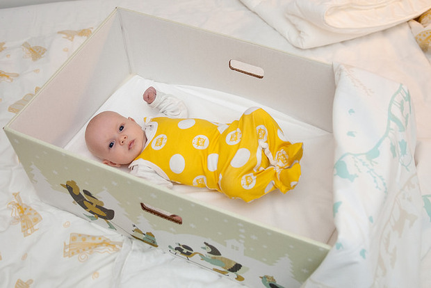 Cities look to cardboard boxes to save babies