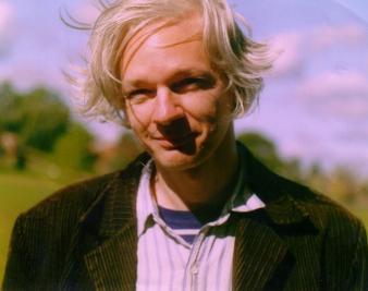 Julian Assange to be Extradited to Sweden
