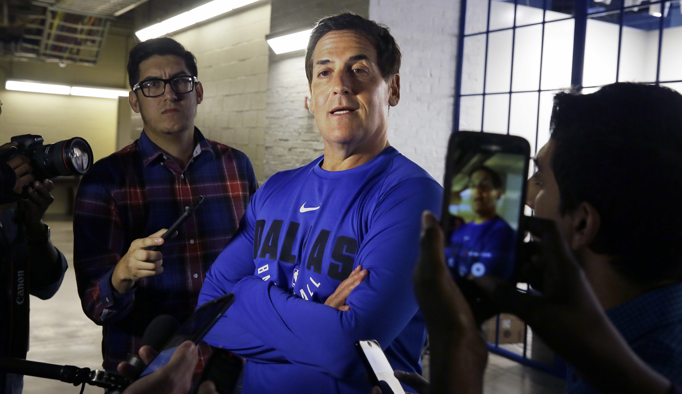 Mark Cuban: I turned down Valentine’s Day dinner invite from Ted Cruz