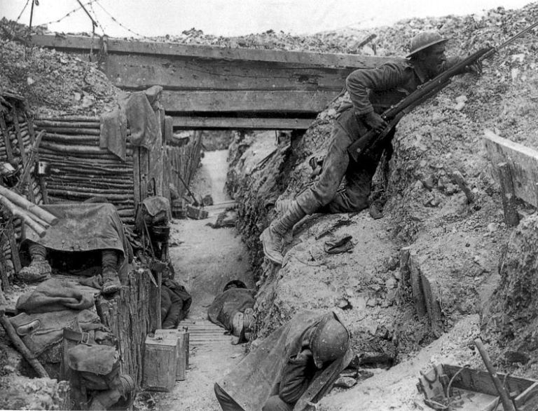 British soldier defending a trench at the Somme, 1916. Photo by Ernest Brooks/public domain. 