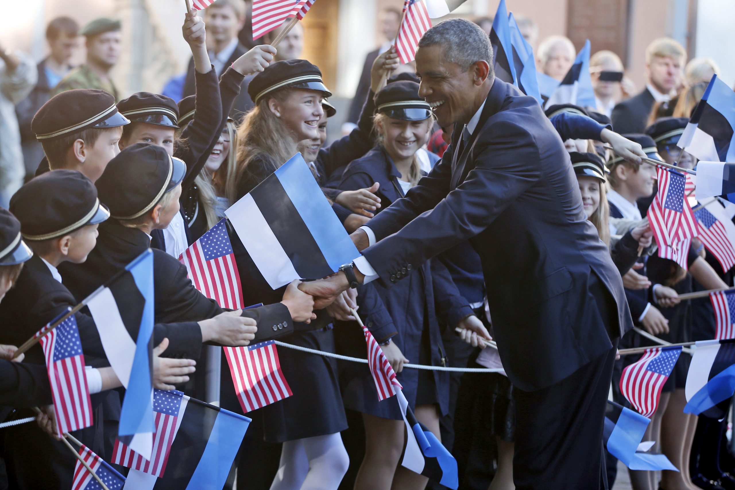 WHITE HOUSE NOTEBOOK: Obama hails Estonia success