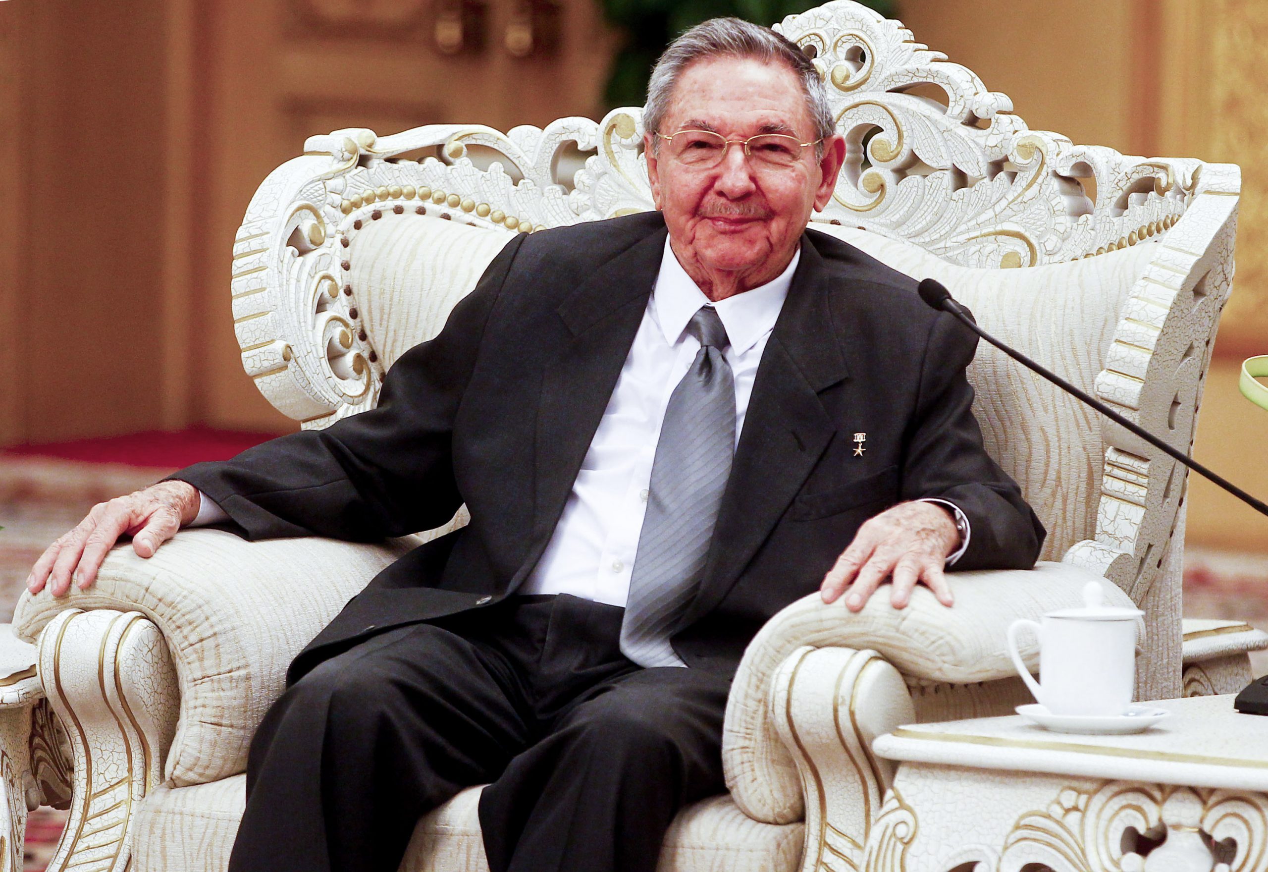 Obama will ‘interact’ with Castro at summit