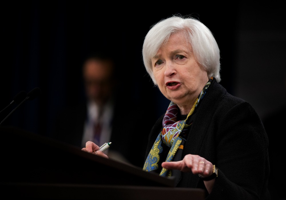 Yellen suggests bond buying, not negative rates, if economy falters