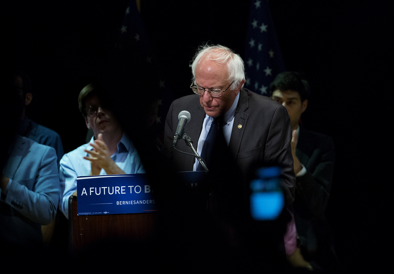 In blow to Sanders, Dems ignore single-payer in party platform