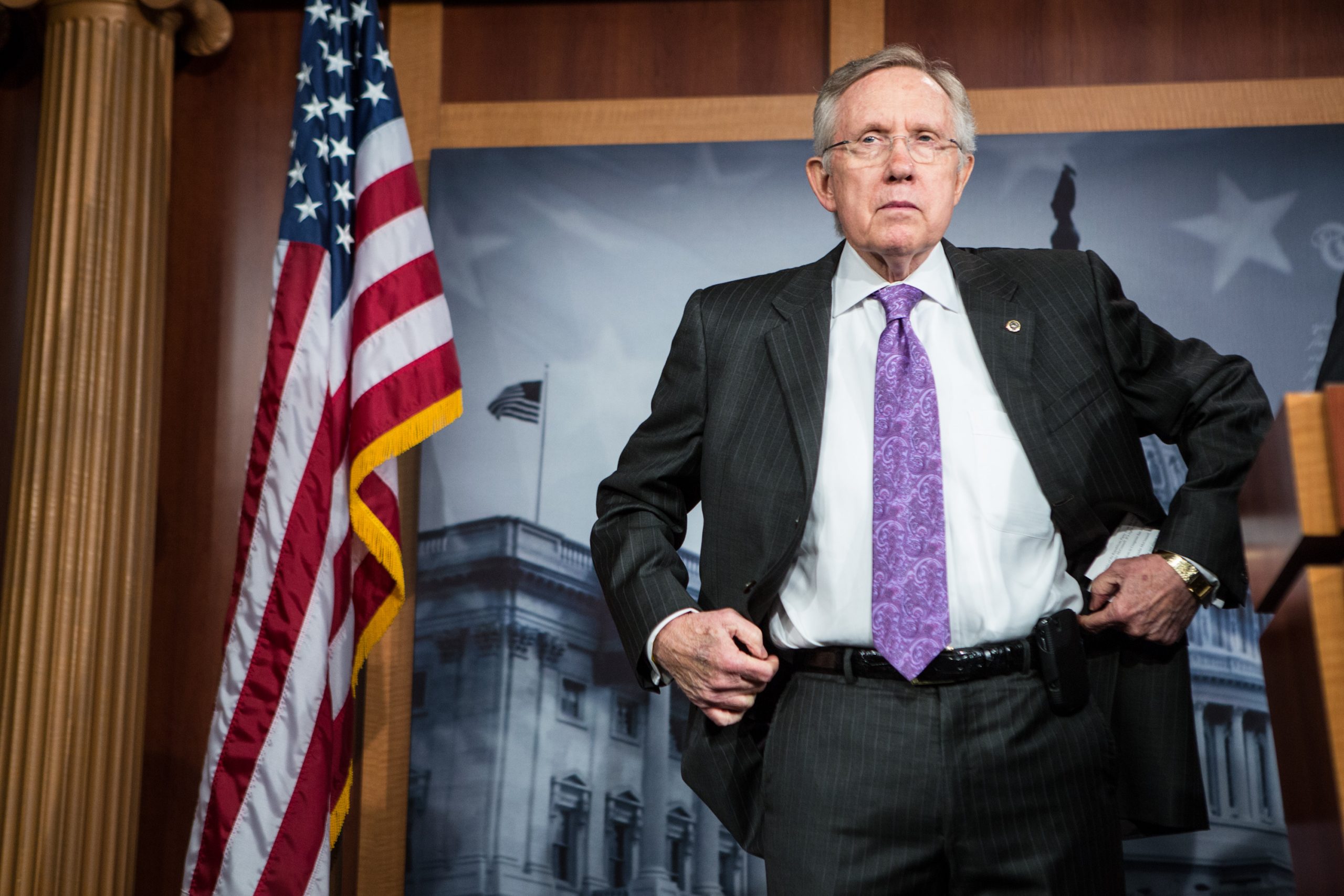 Harry Reid again threatens to curb GOP filibusters