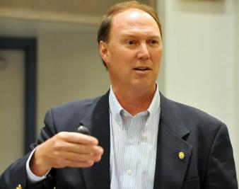 Tomblin, Maloney Square Off in W.V. Governor’s Race