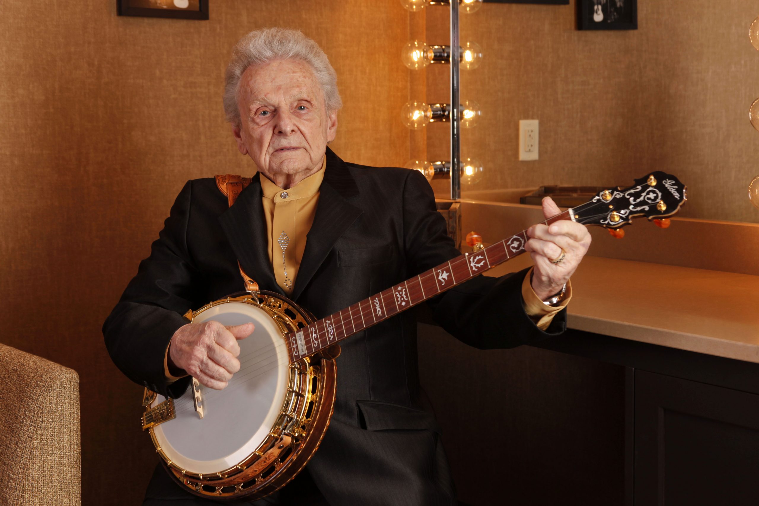 Bluegrass legend Stanley to perform in California