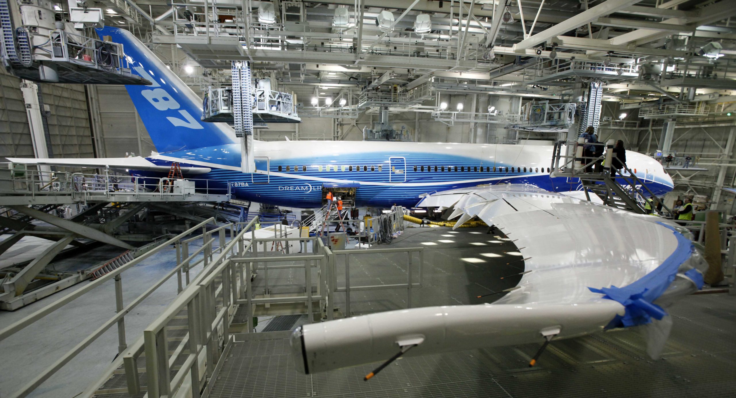 FAA tightens screws on Boeing with new inspections of 787 model