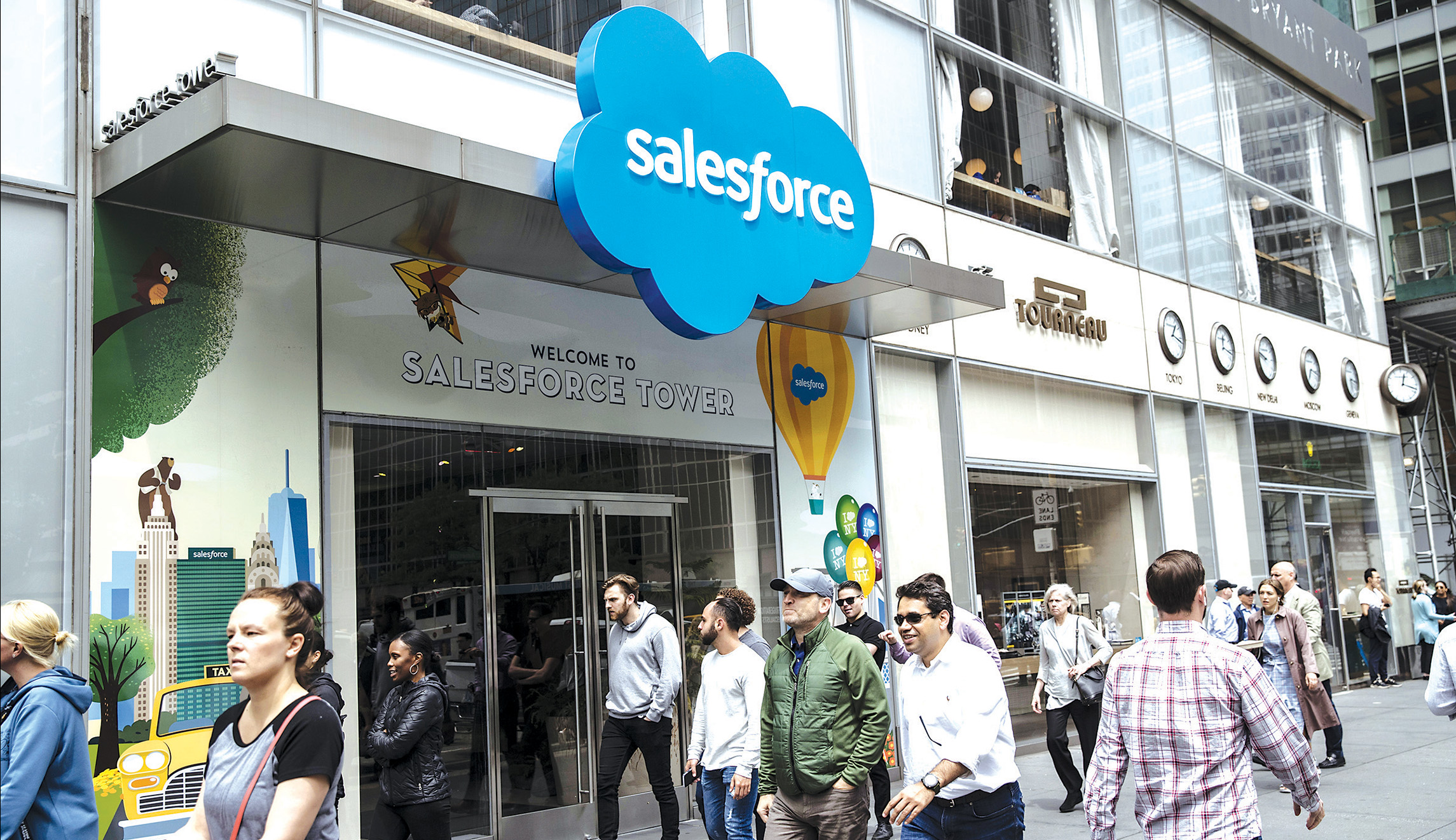 Salesforce restricts services to gun vendors