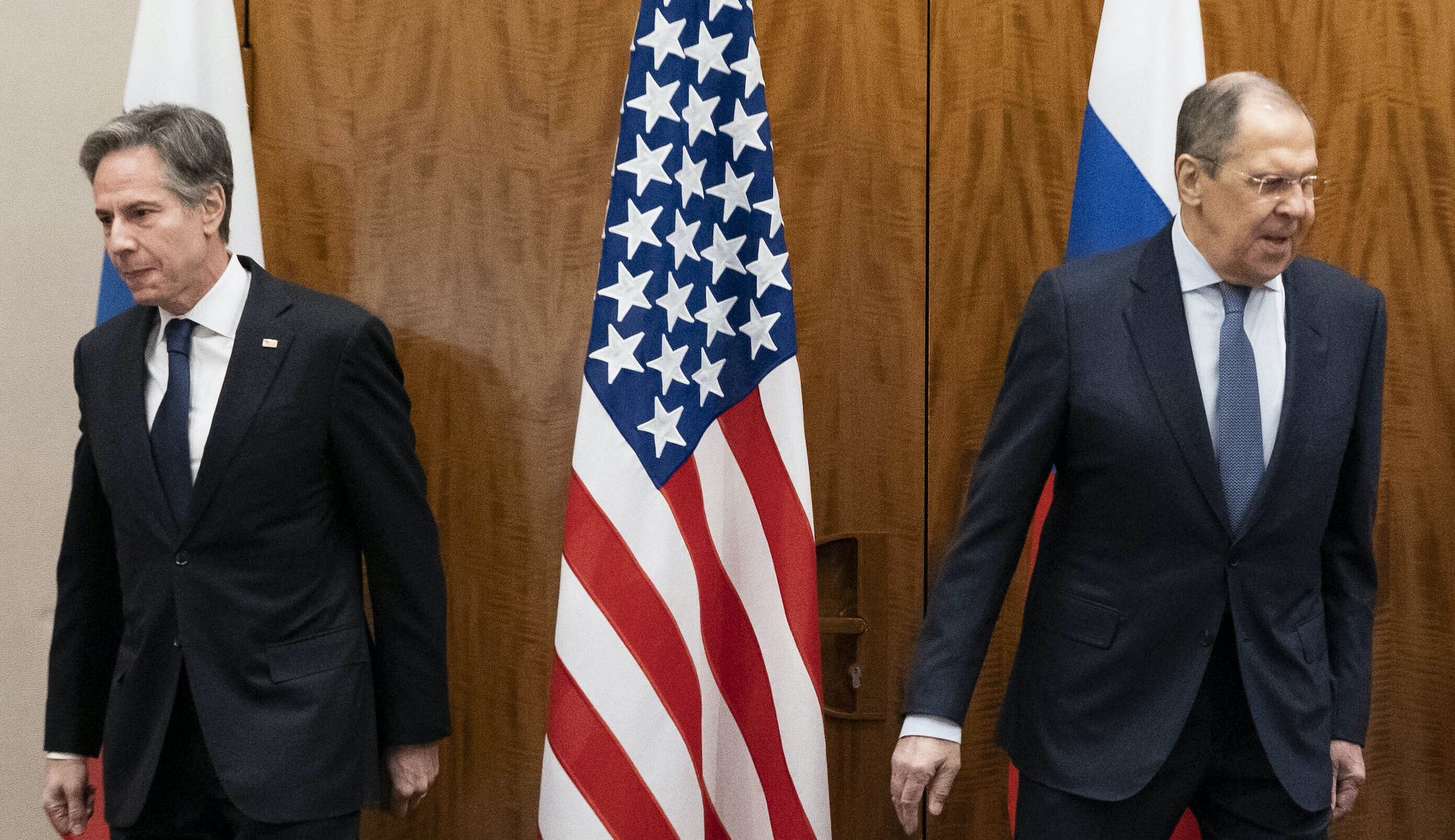 Blinken demands release of US journalist in call with Russian foreign minister