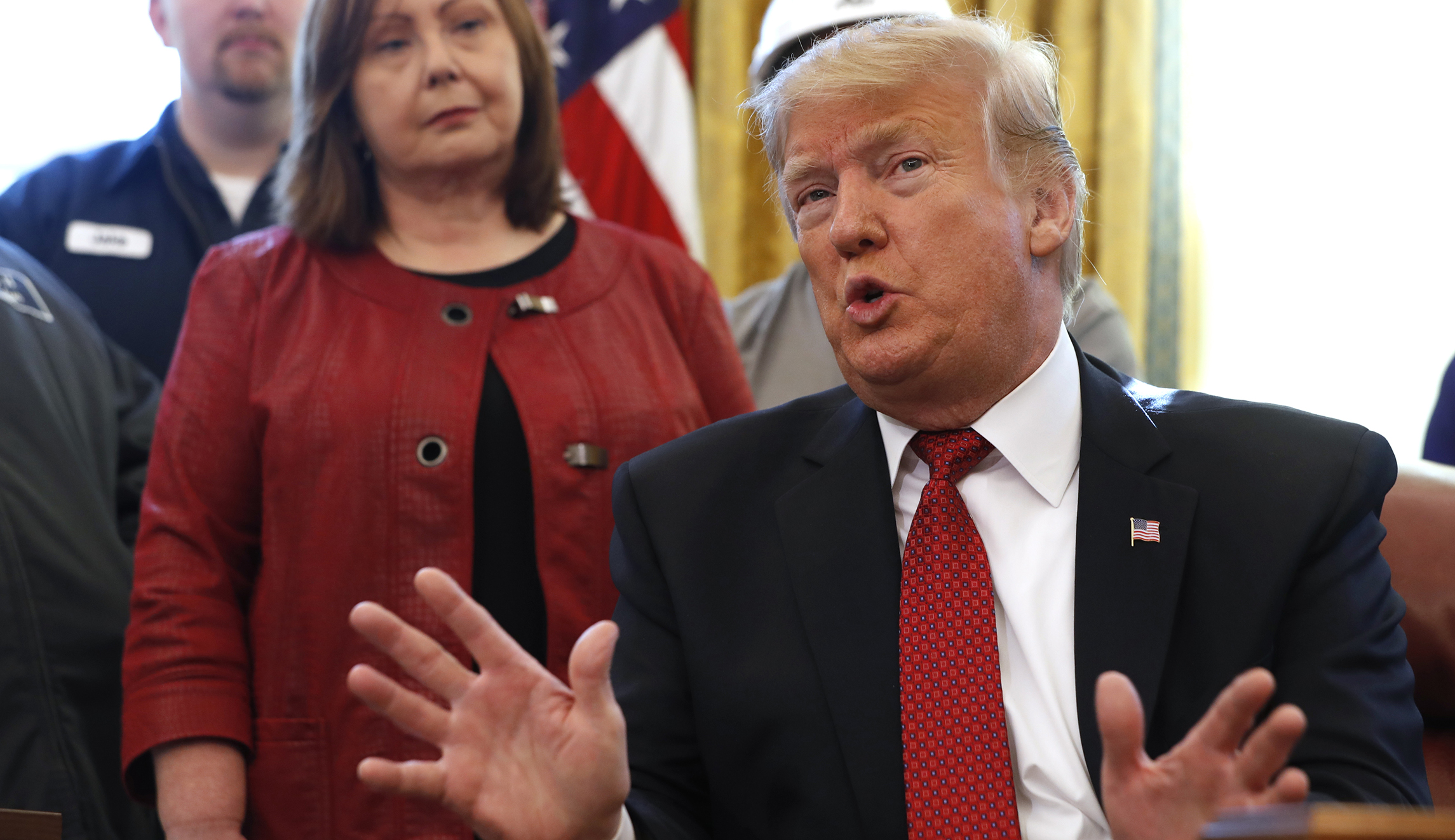 Trump orders tighter ‘made in America’ provisions for federal contracting