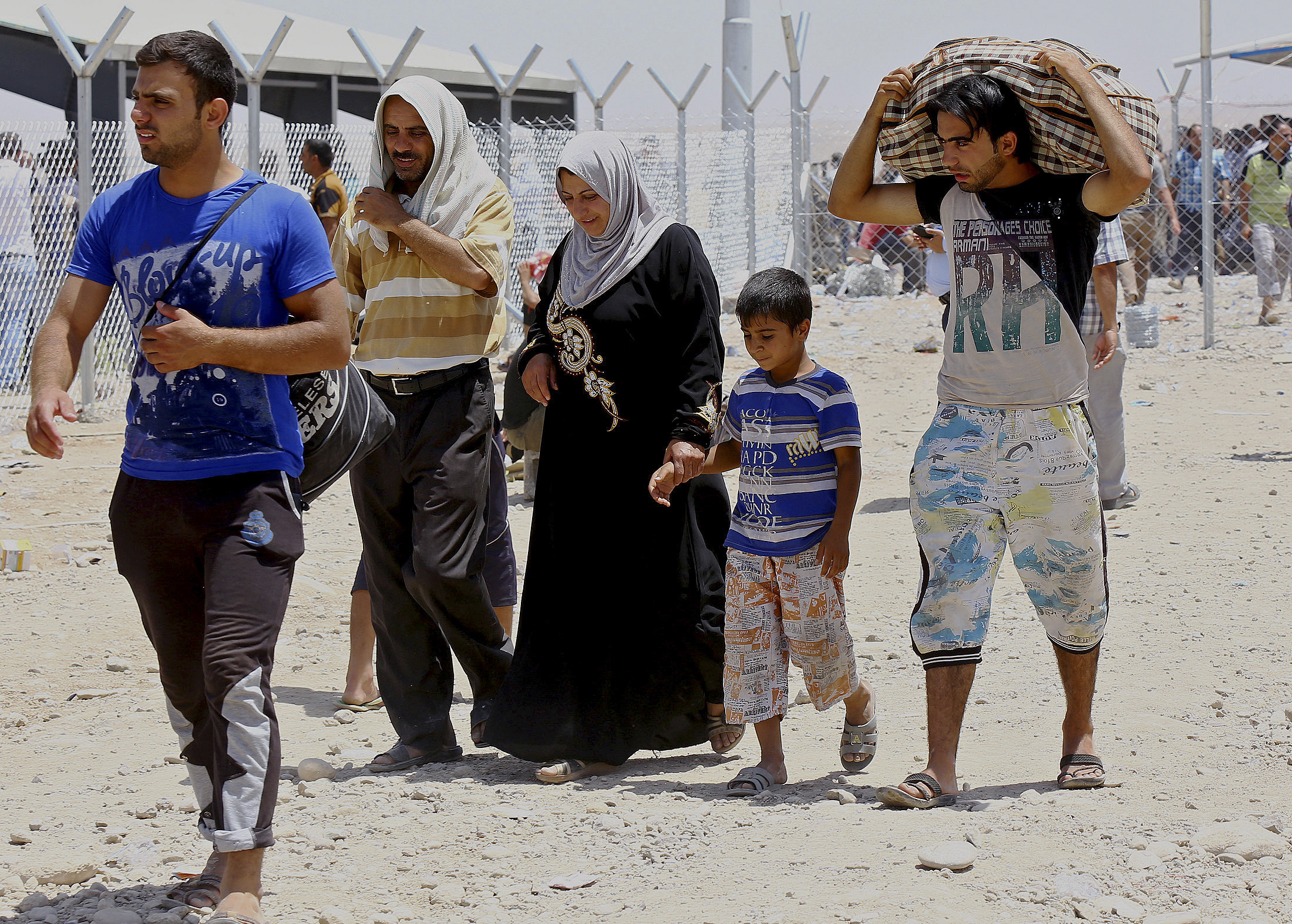 Militants overrun most of major Iraqi city