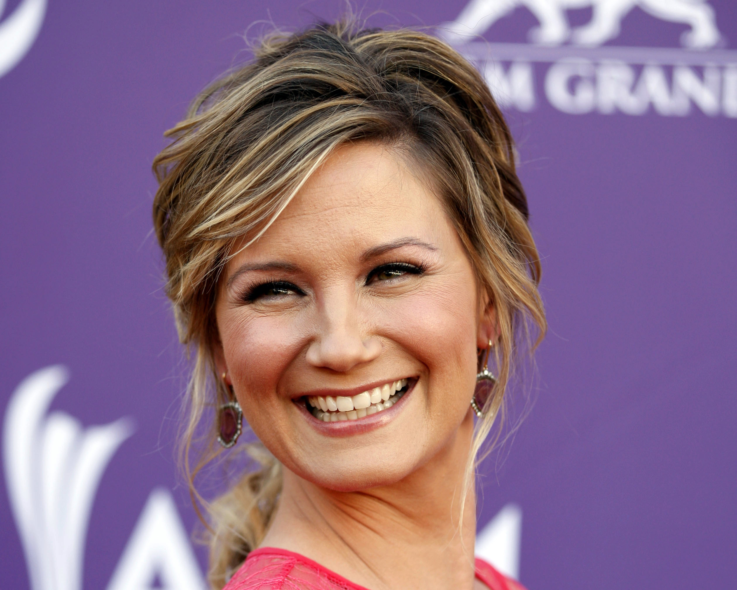 Sugarland’s Jennifer Nettles is having a baby