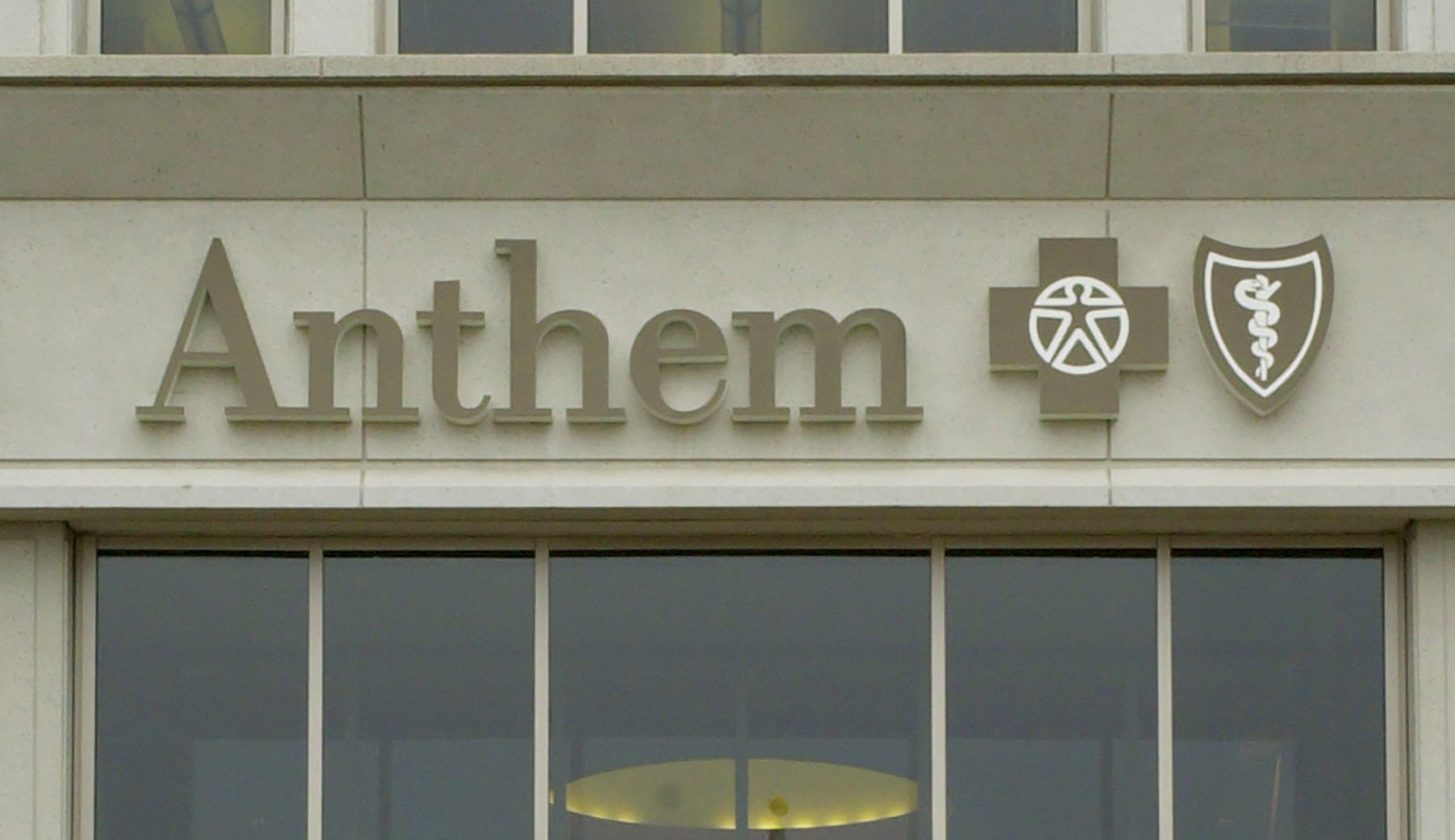 Anthem offers $1,000 bonuses due to tax cut