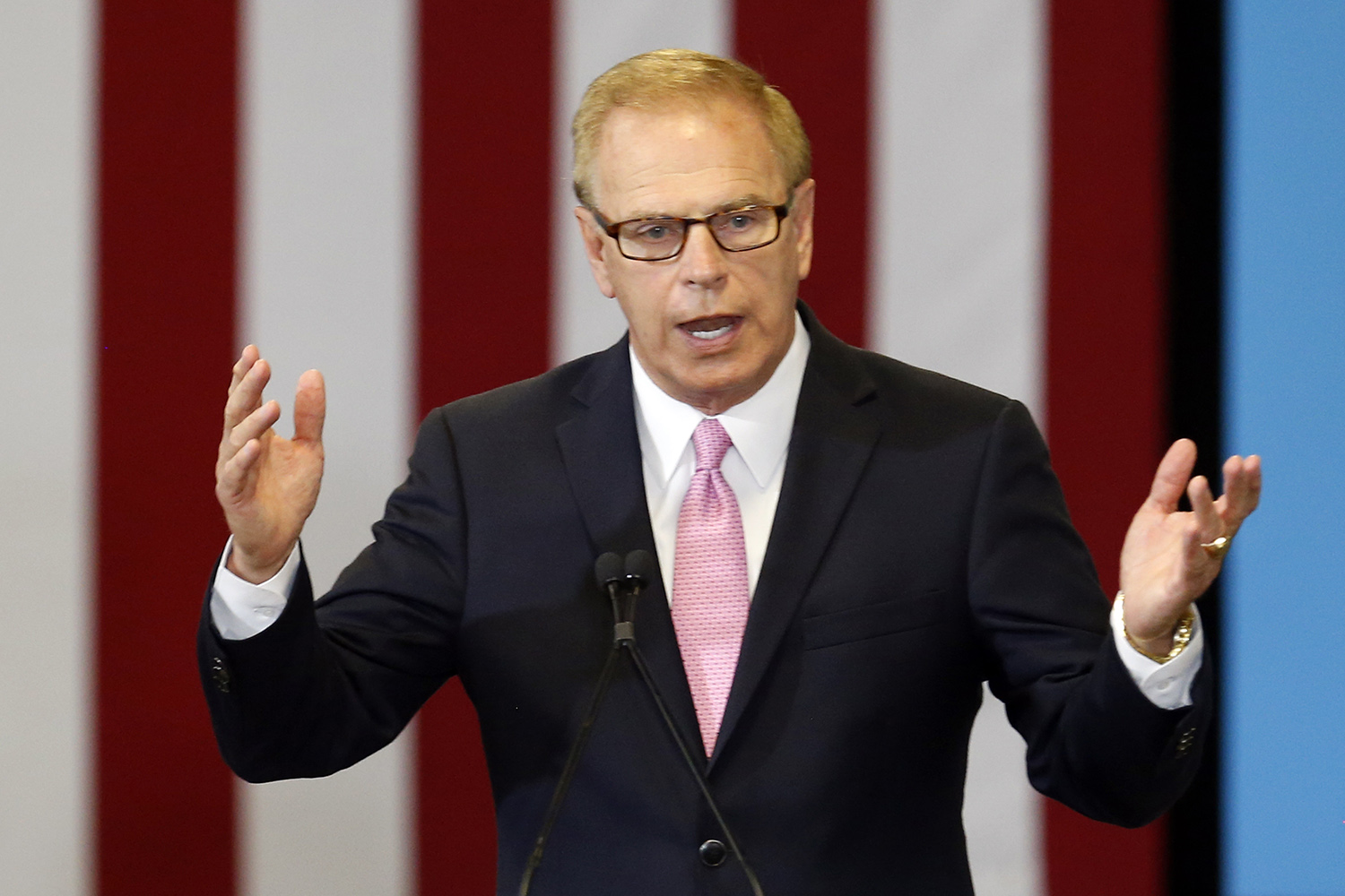 Strickland ‘proud’ of Kasich for not endorsing Trump