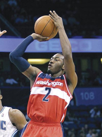 Wall taking his best shot for Wizards