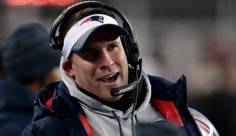 New England Patriots offensive coordinator Josh McDaniels watches from the sideline during the second half of an NFL divisional playoff football game against the Tennessee Titans, Saturday, Jan. 13, 2018, in Foxborough, Mass. (AP Photo/Charles Krupa)