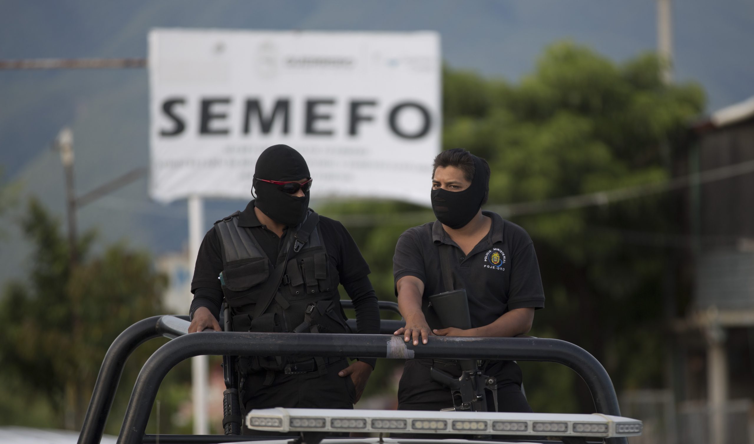 Mexico prosecutor says mass grave held 28 bodies