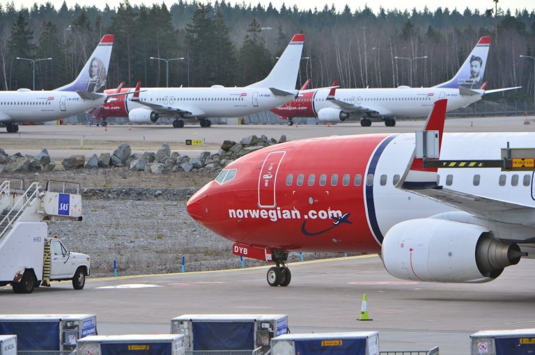 Two airline pilots unions want President Trump to stop Norwegian Air International from flying into the U.S. (AP Photo/Johan Nilsson / TT) SWEDEN OUT