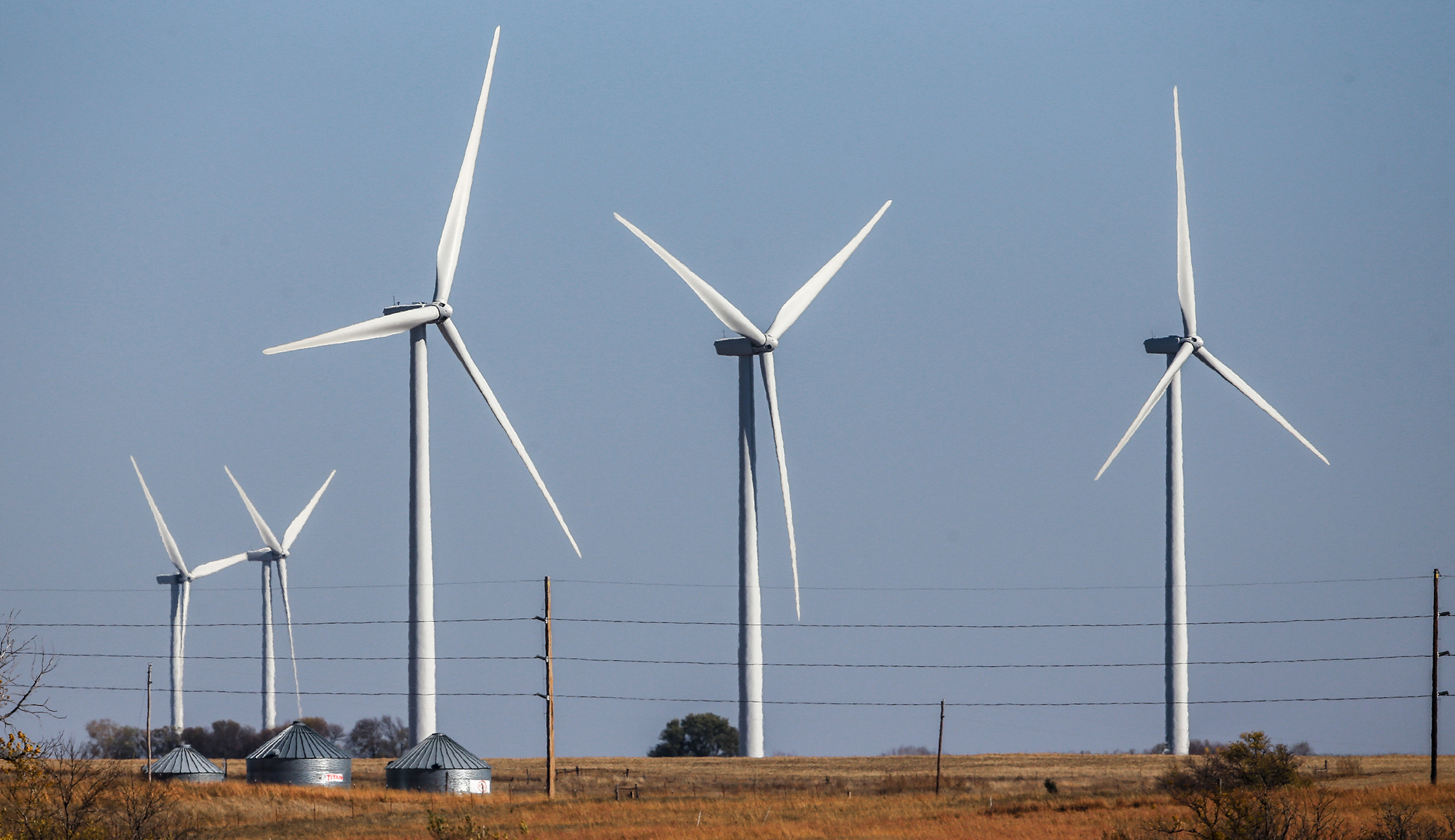 FERC moves to help solar, wind power by removing barrier to energy storage