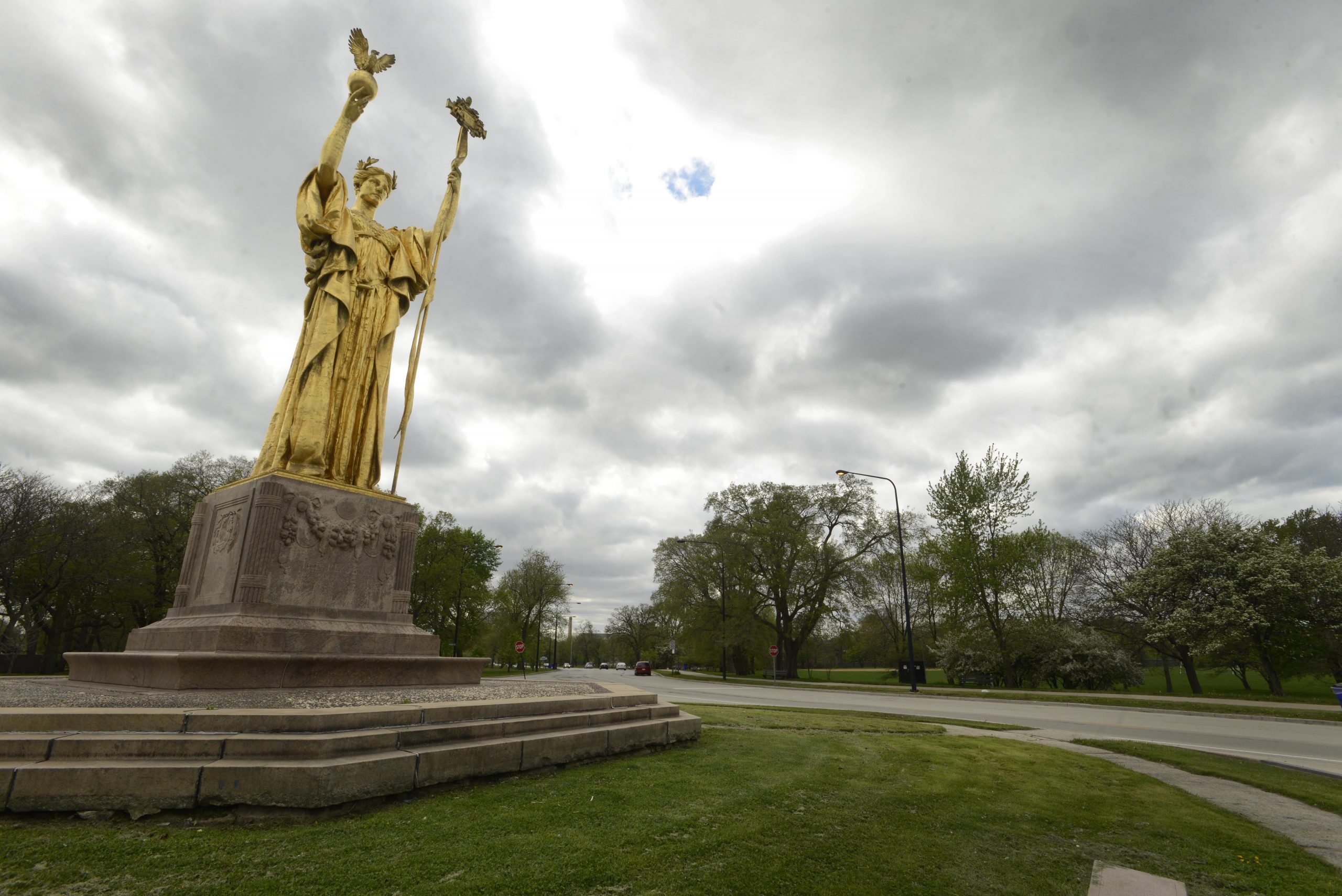 Obama Center stokes the ire of bird enthusiasts: Report