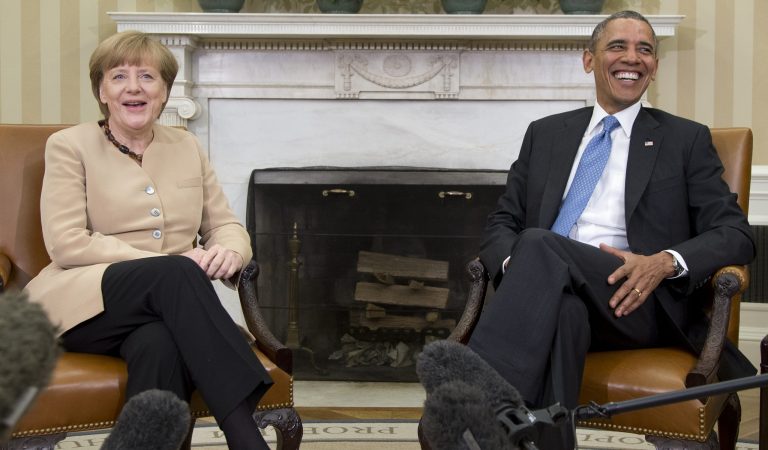 President Barack Obama meets with German Chancellor Angela Merkel in the Oval Office of the White House in Washington, Friday, May 2, 2014. Obama and Merkel are mounting a display of trans-Atlantic unity against an assertive Russia, even as sanctions imposed by Western allies seem to be doing little to change Russian President Vladimir Putin's reasoning on Ukraine. (AP Photo/Carolyn Kaster)