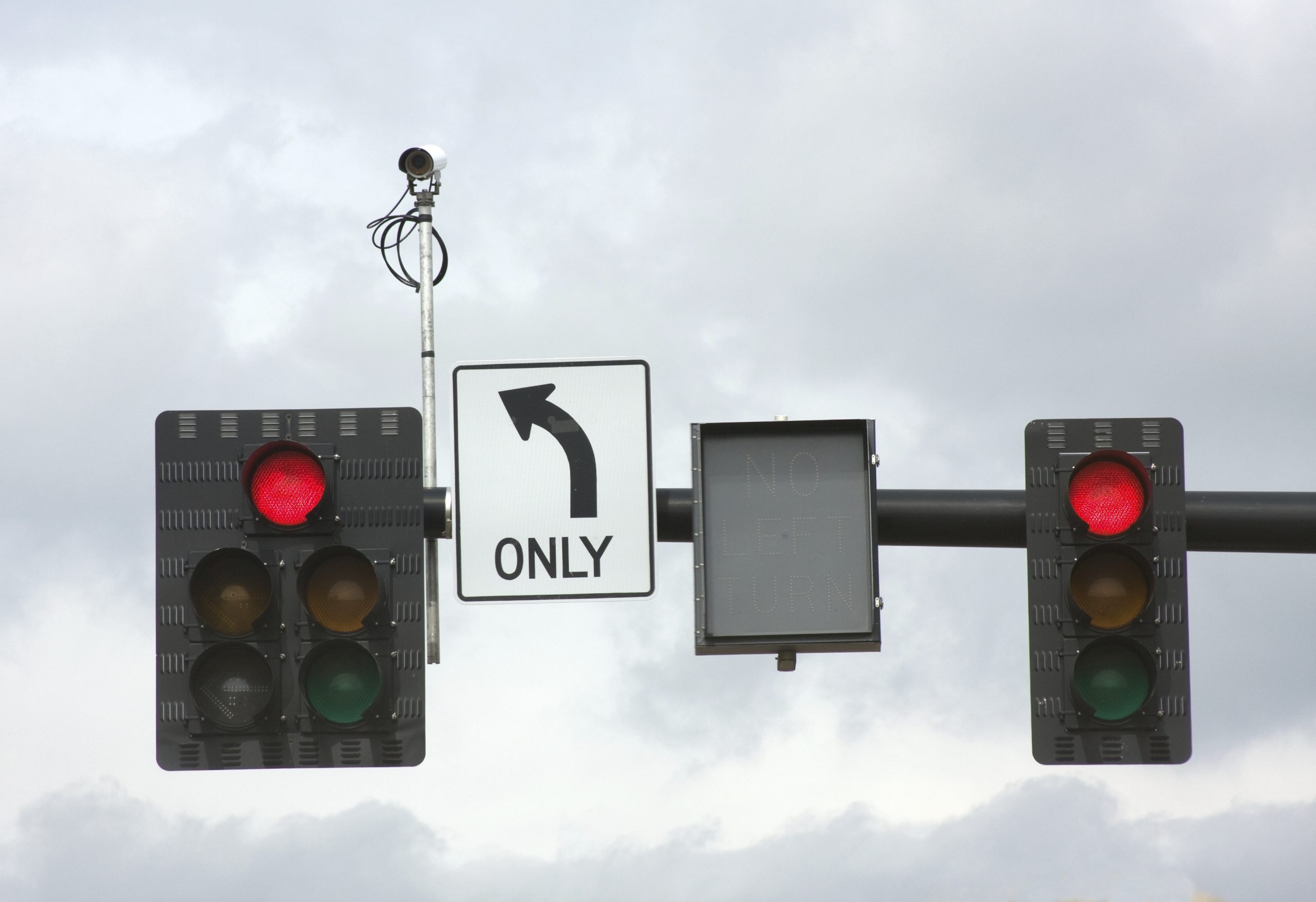 Florida police use red-light cameras to track man critical of divorce judge