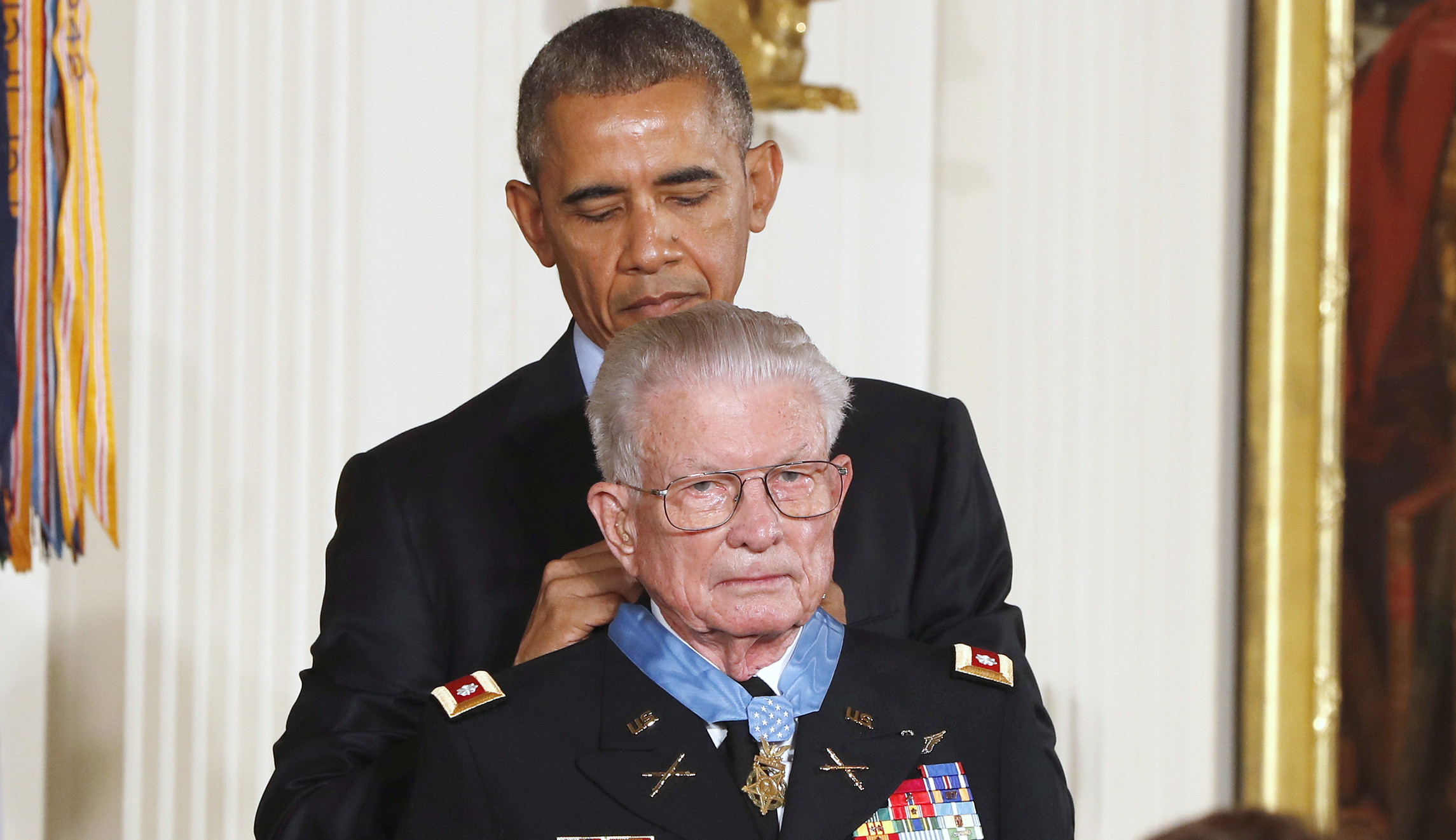Medal of Honor recipient who saved 44 lives in Vietnam dies at 89
