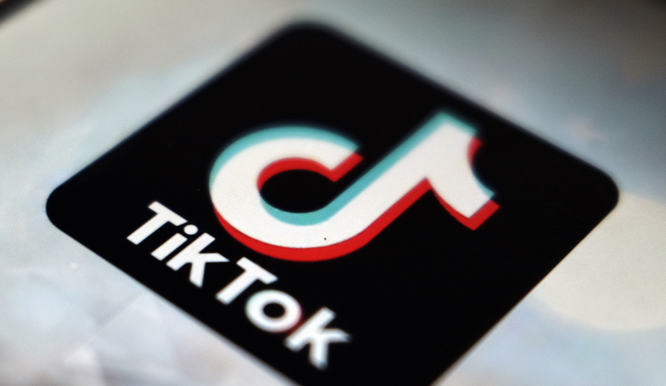 TikTok CEO goes on lobbying blitz as lawmakers consider banning popular app