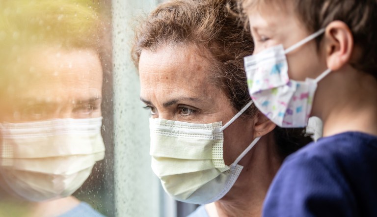 CDC asks public not to travel for Thanksgiving