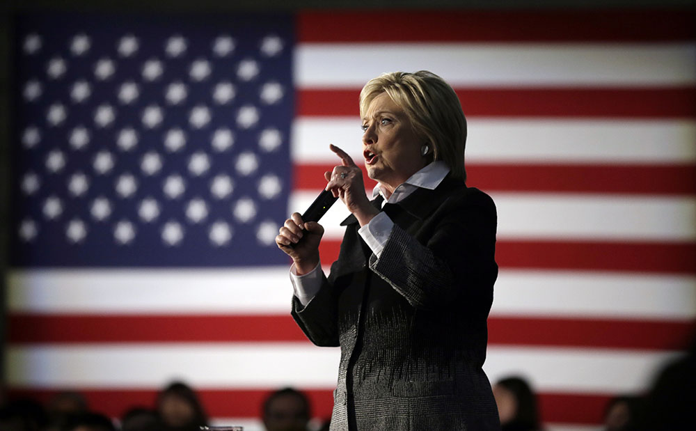 Clinton team wants retroactively classified emails to be made public
