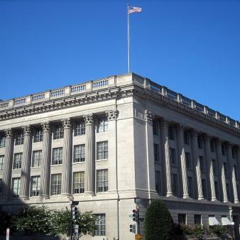 Commerce Secretary Suspected of Hit and Run