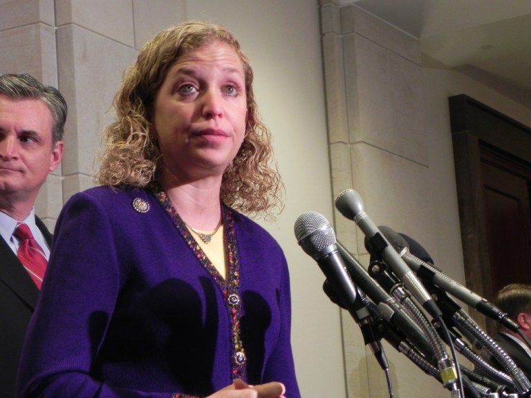 Wasserman Schultz Leads By 10 Points in Primary