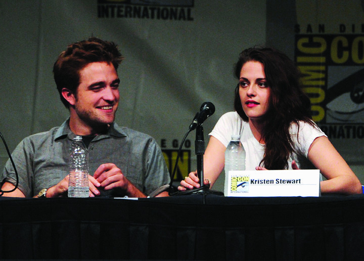 Source: Rob, Kristen living together