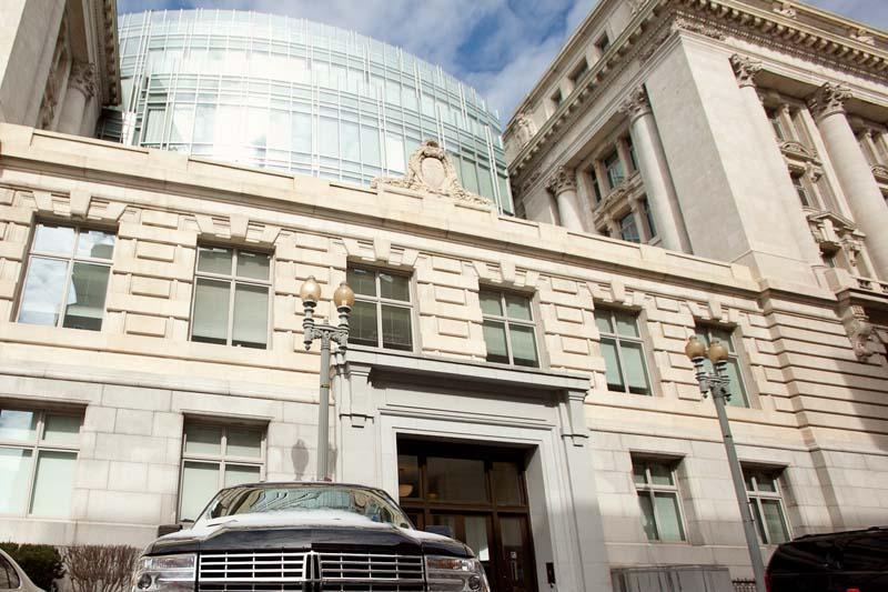 Gandhi warns D.C. leaders on overspending