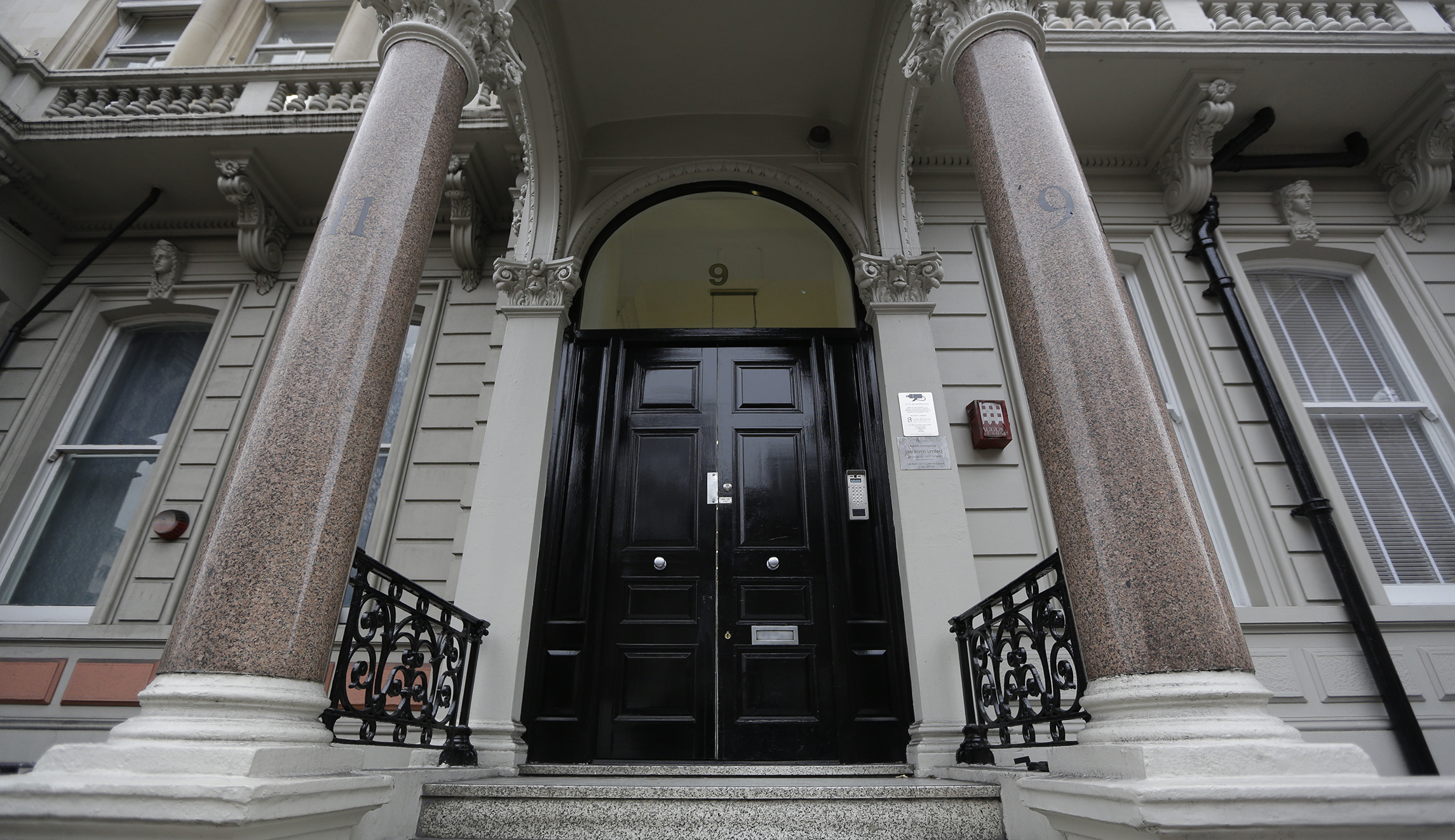 ‘Trump dossier’ author’s paycheck revealed