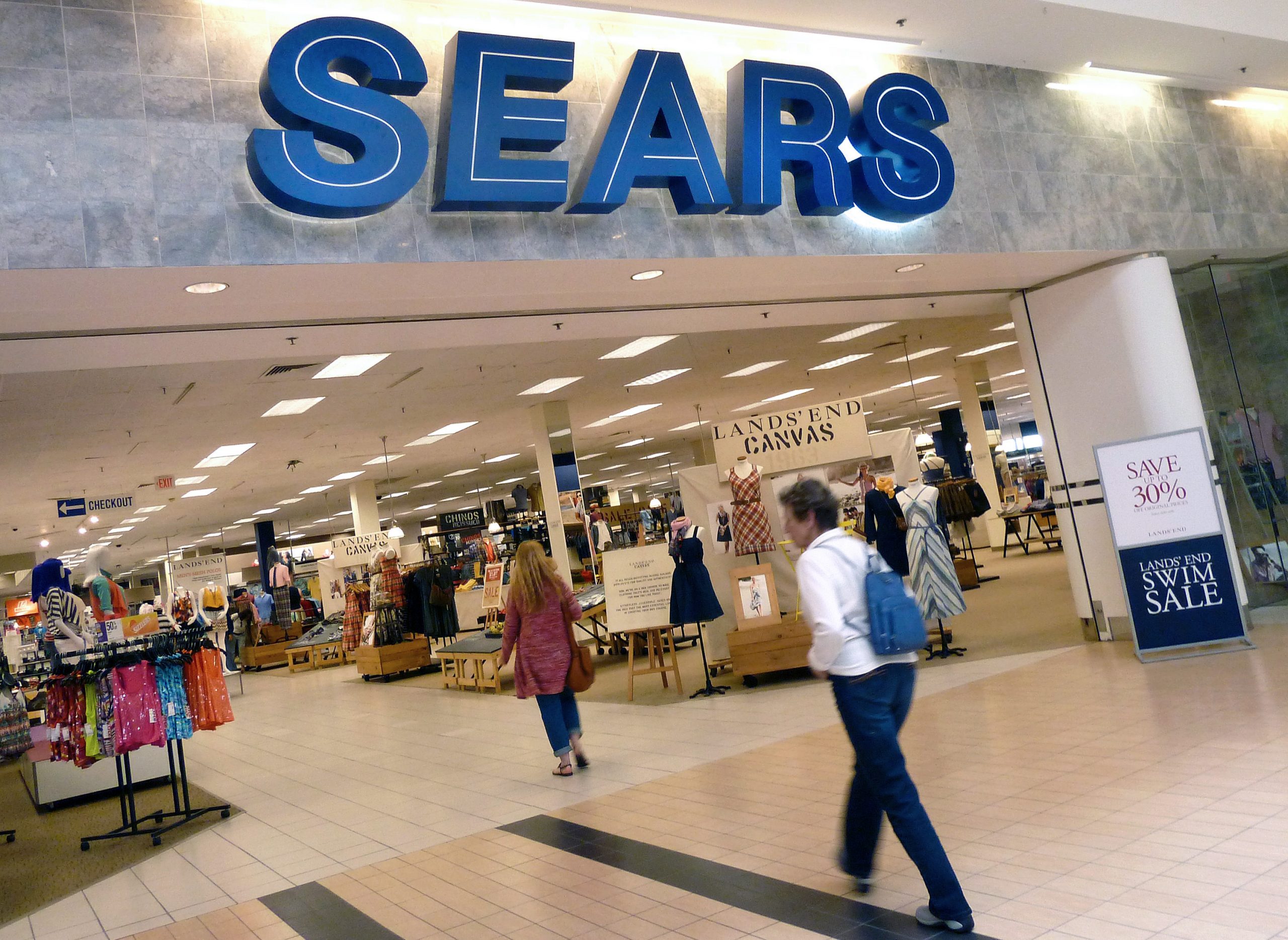 Sears plans to raise more cash via rights offering