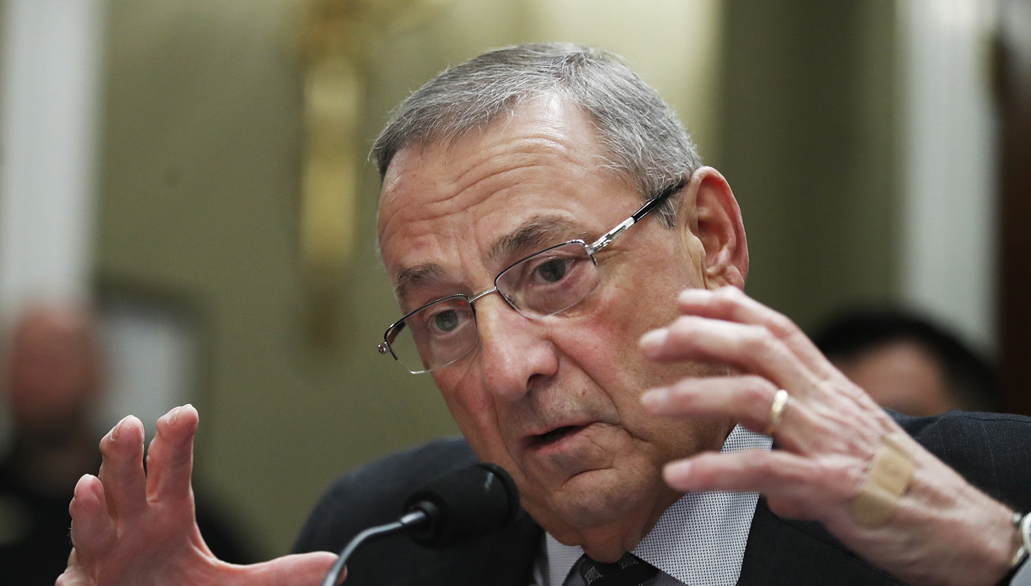 Gov. Paul LePage dispute with Labor Department puts Maine job funds on hold