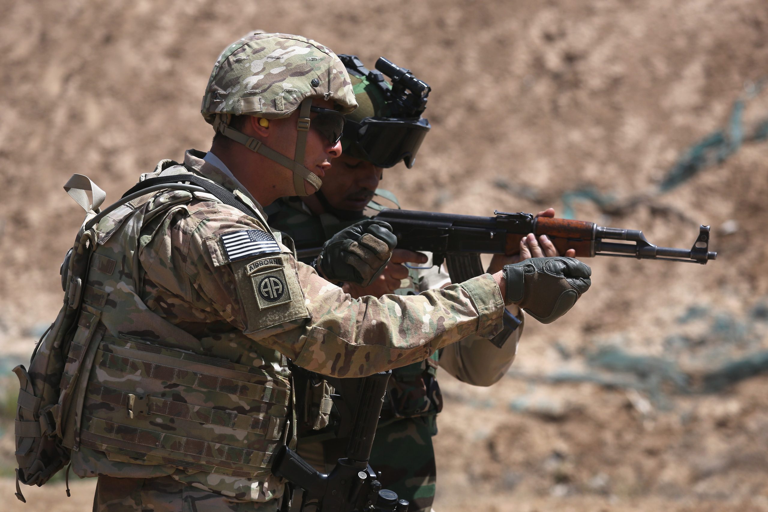 U.S. rushing anti-tank missiles, other weapons to Iraq for Islamic State fight