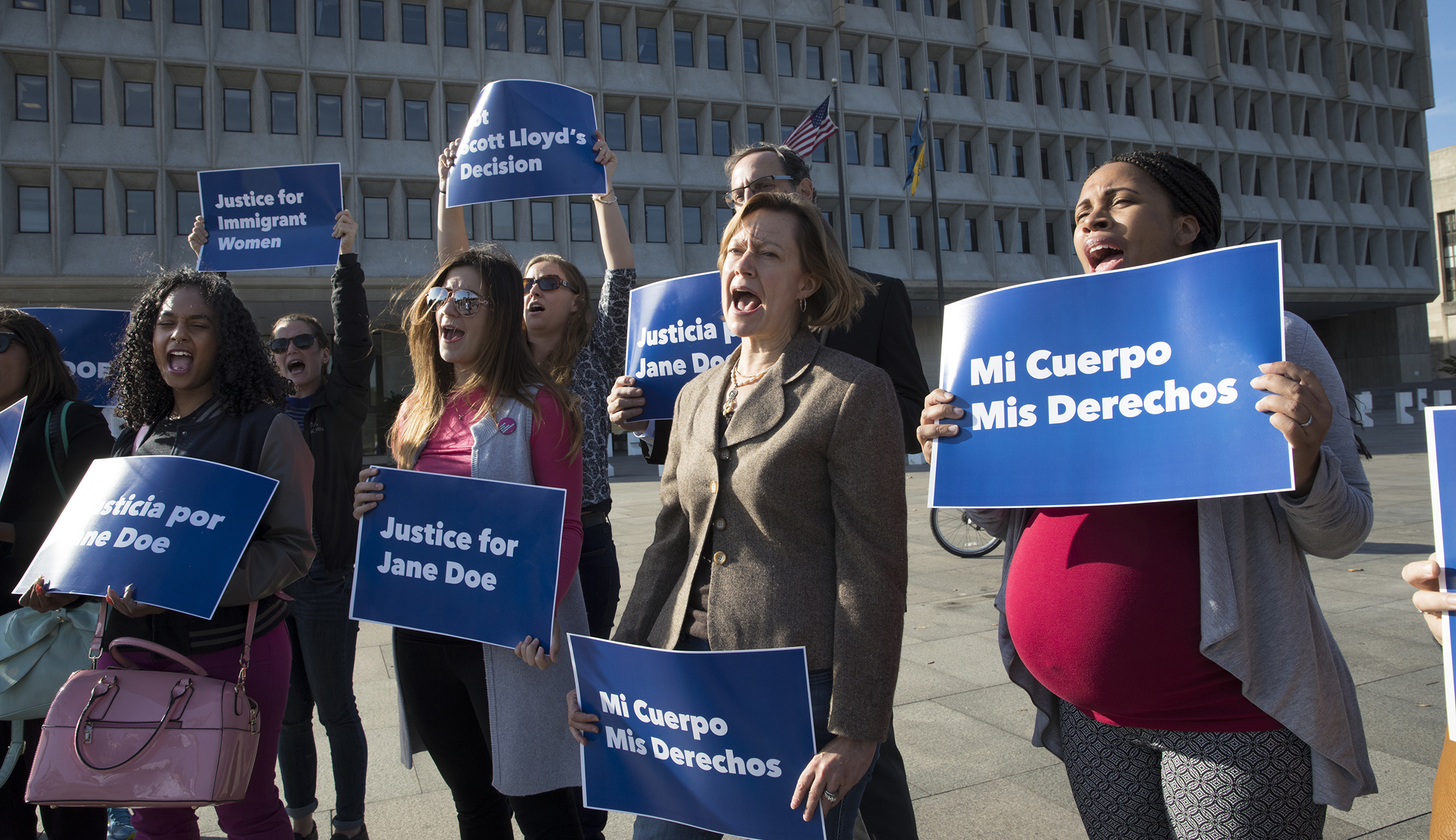 Illegal immigrant teen has abortion after weeks of legal controversy