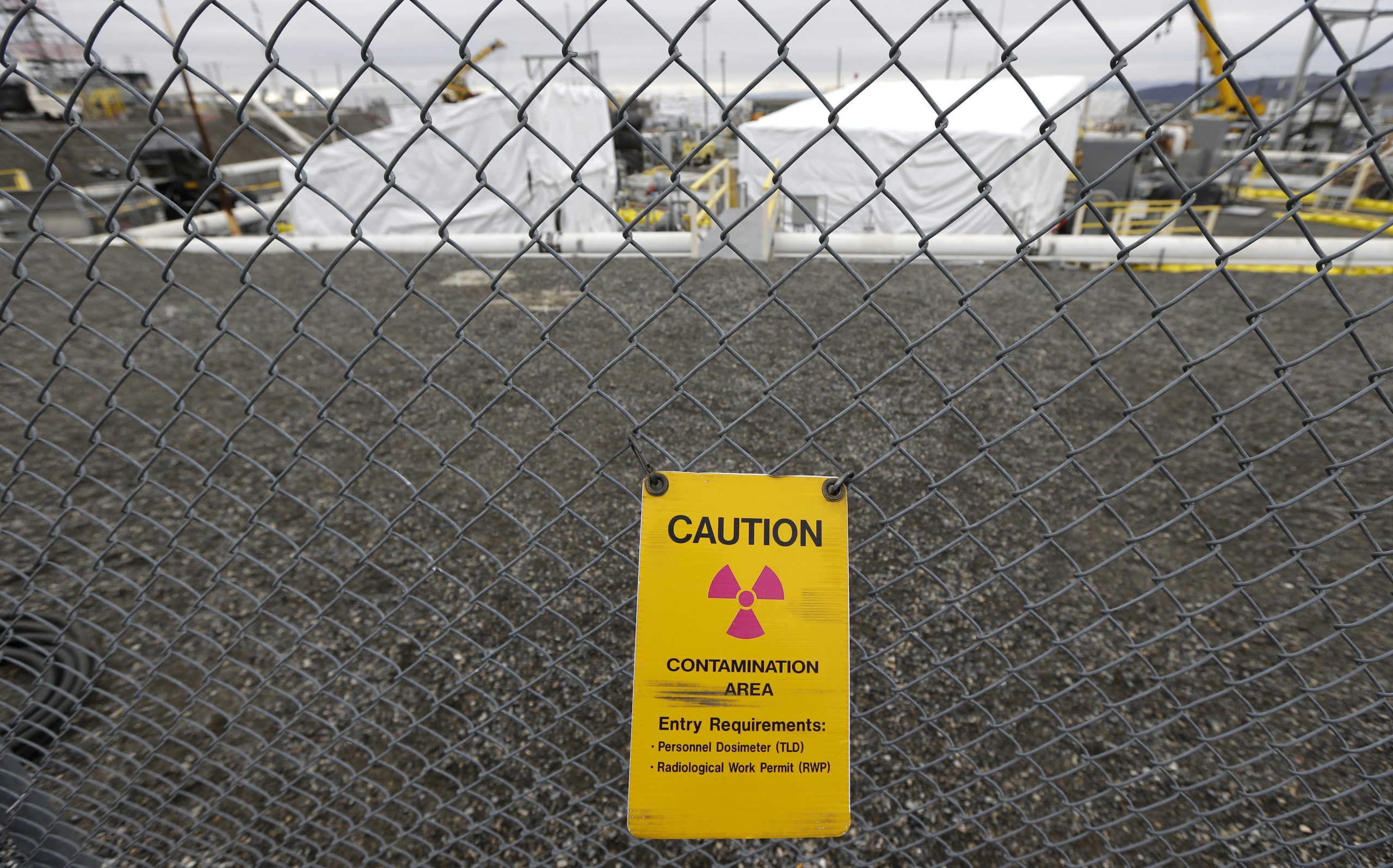 Washington state nuke waste tanks flawed?