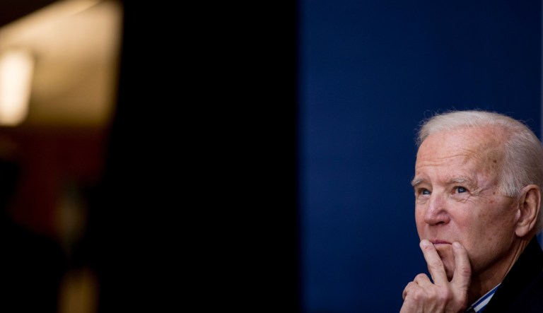 2020 Democrats on defensive as Trump capitalizes on Soleimani killing